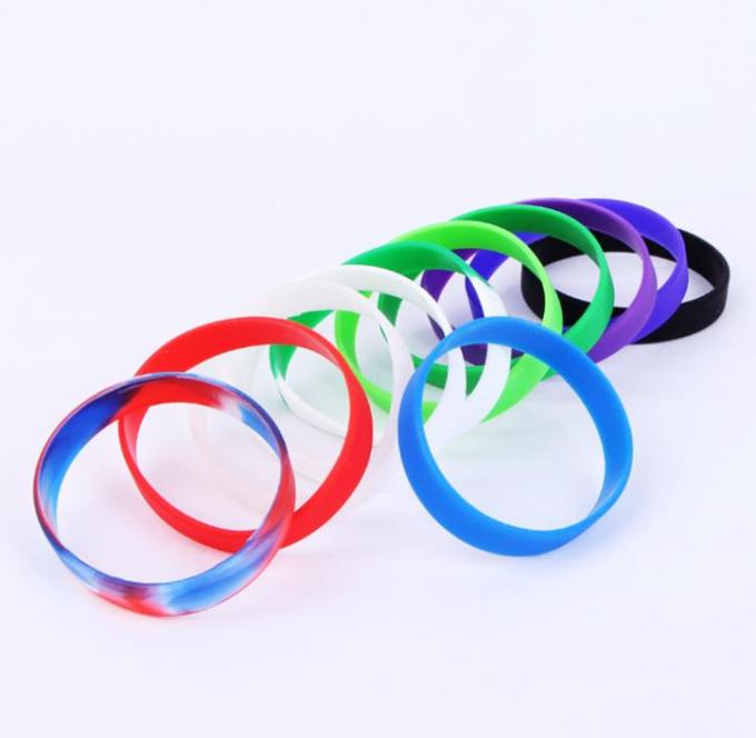 Promotional Silicone Rubber Bracelets , Custom Silicone Bracelets Colorful