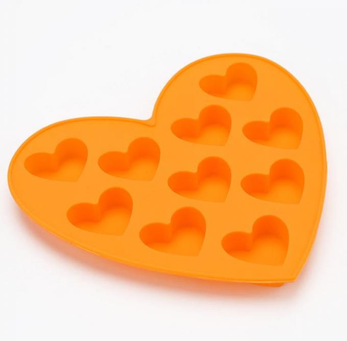 FDA  Heart Shaped Custom Made Chocolate Molds  -40~230°C Temperature Range
